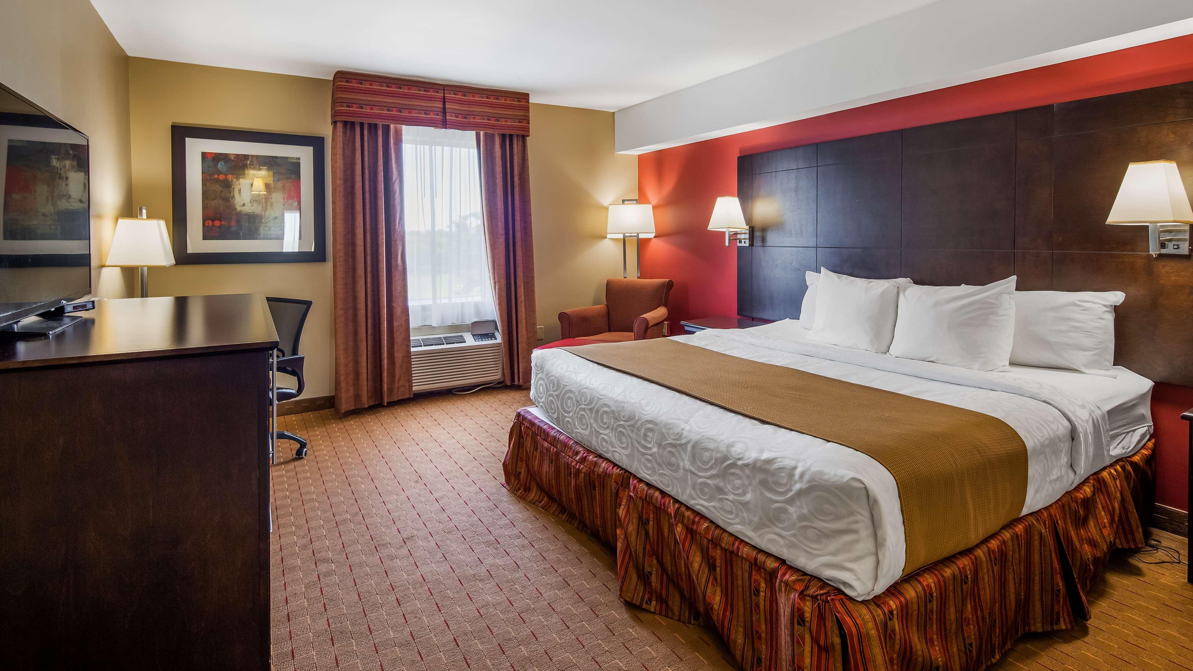 Best Western Plus בואומנוויל מראה חיצוני תמונה