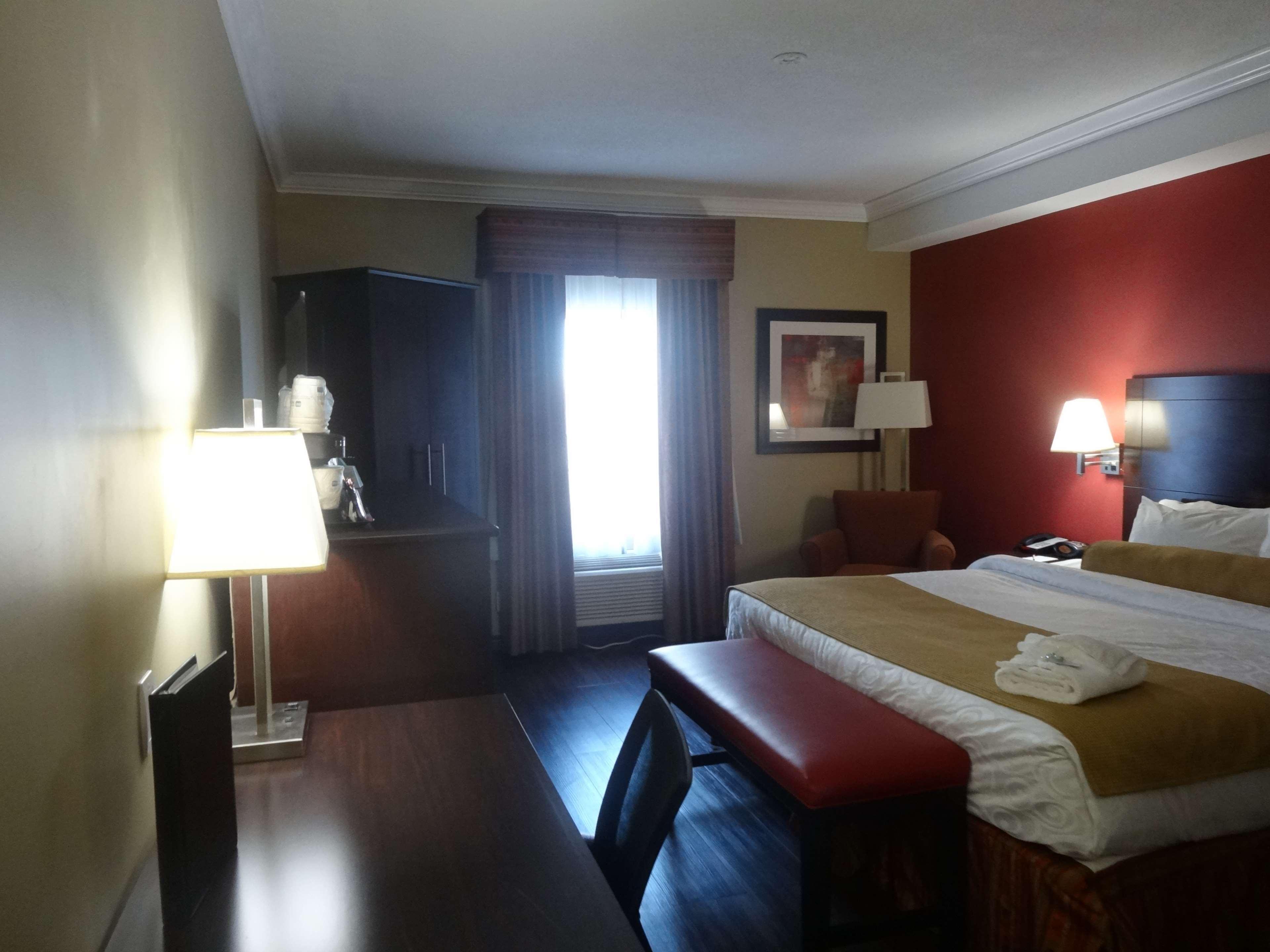 Best Western Plus בואומנוויל מראה חיצוני תמונה