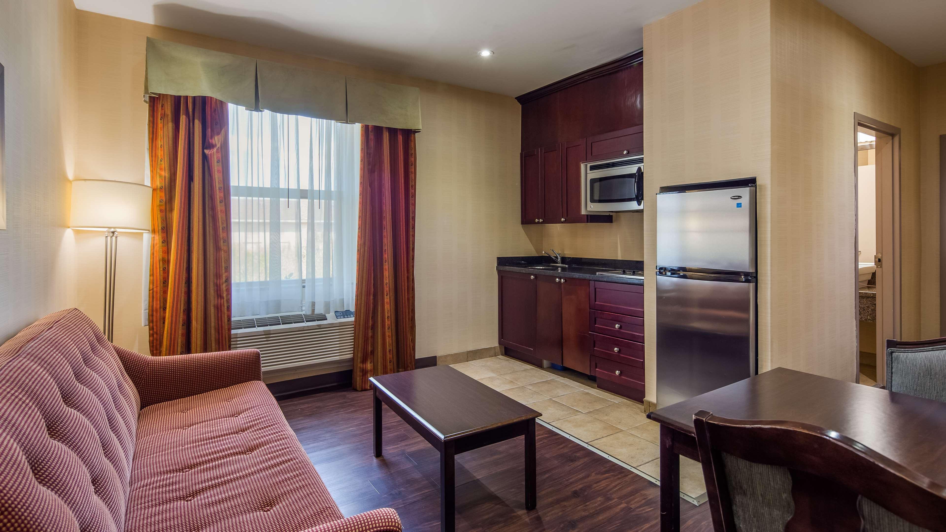 Best Western Plus בואומנוויל מראה חיצוני תמונה