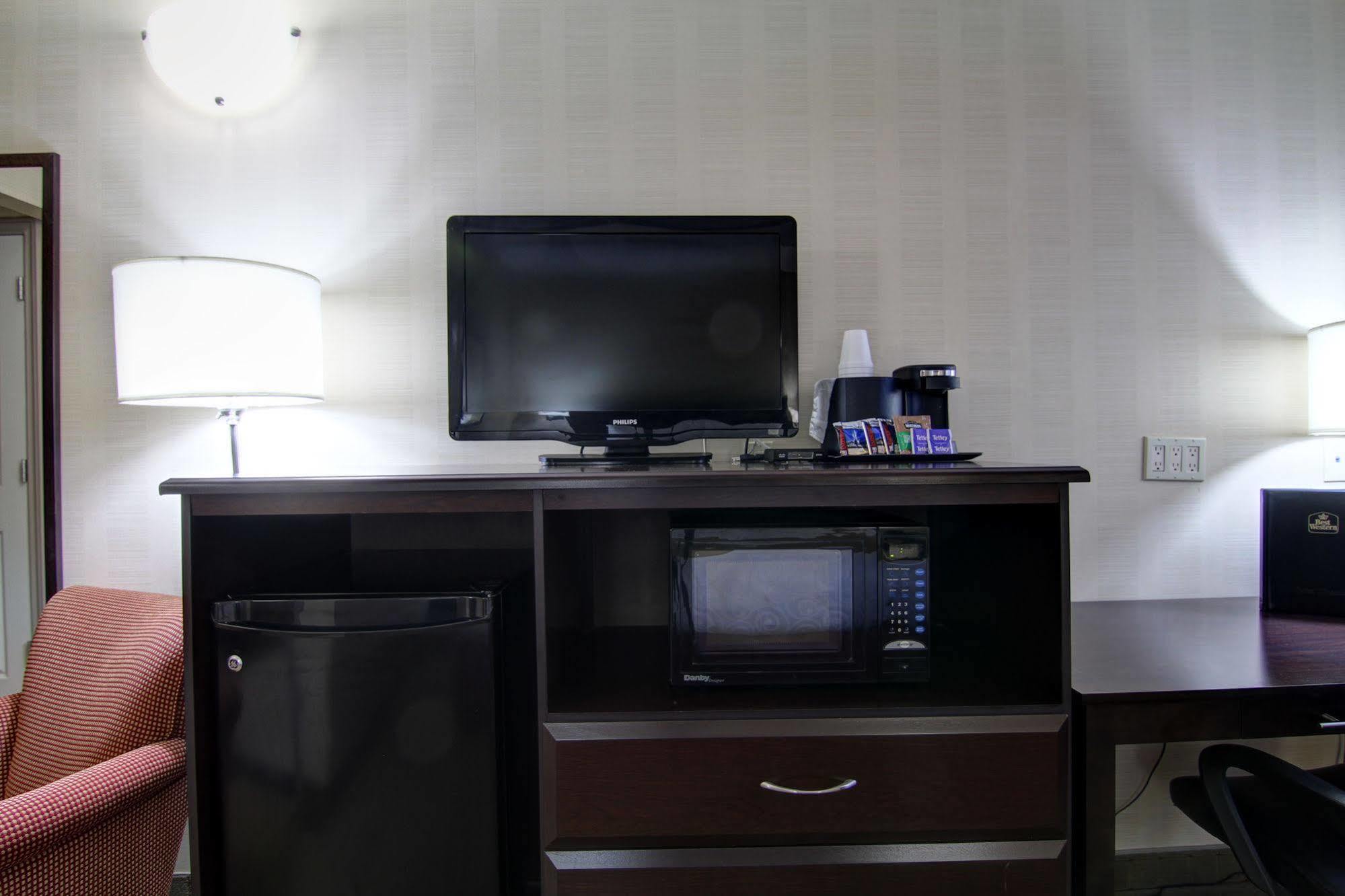 Best Western Plus בואומנוויל מראה חיצוני תמונה